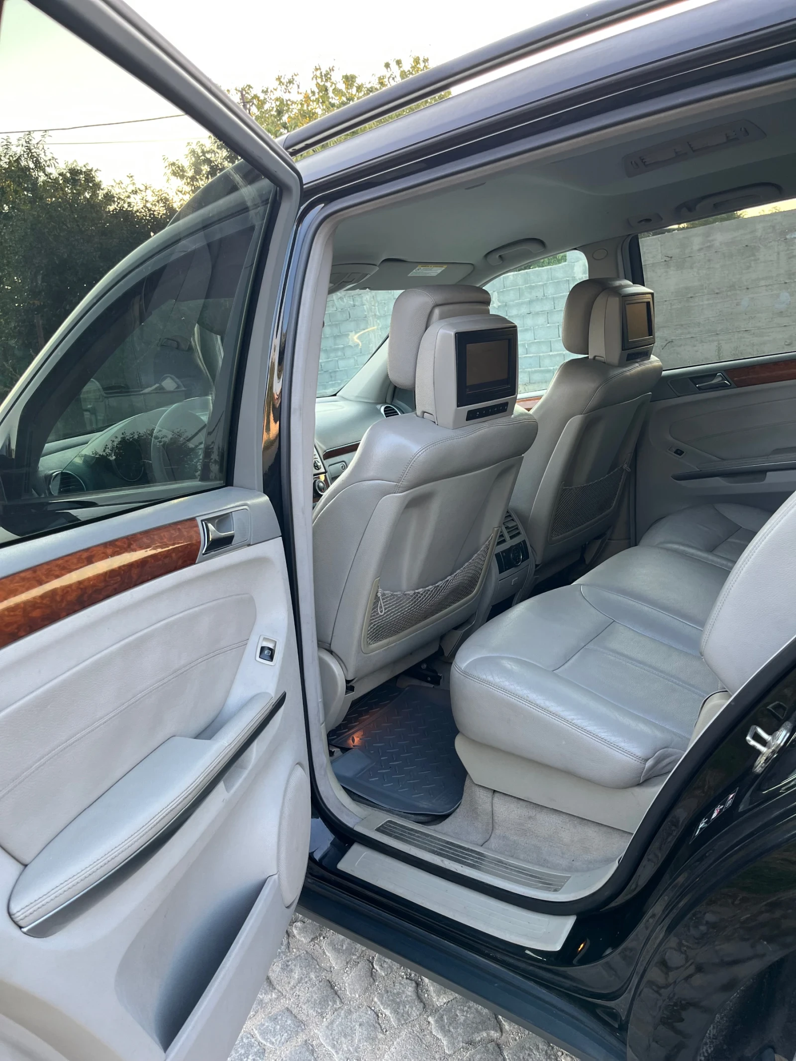Mercedes-Benz GL 320 SPORT, снимка 9 - Автомобили и джипове - 55743017