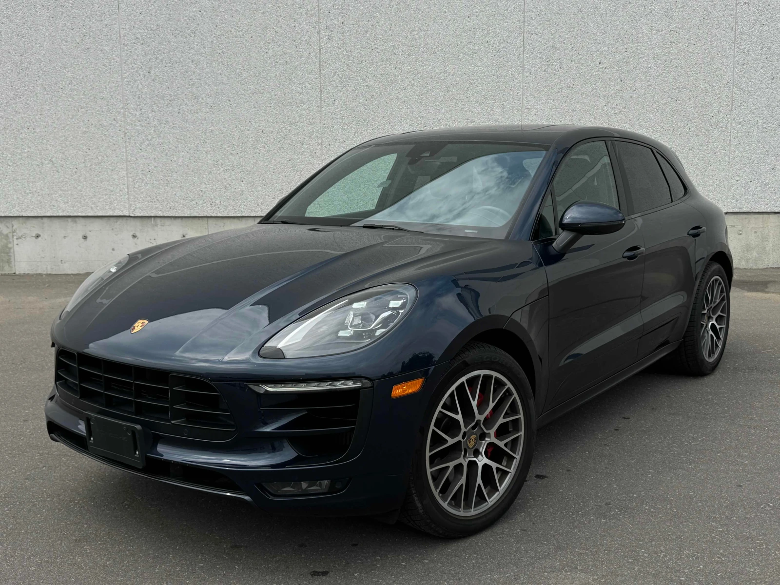 Porsche Macan GTS / MATRIX / BOSE / CARFAX / АВТОКРЕДИТ 