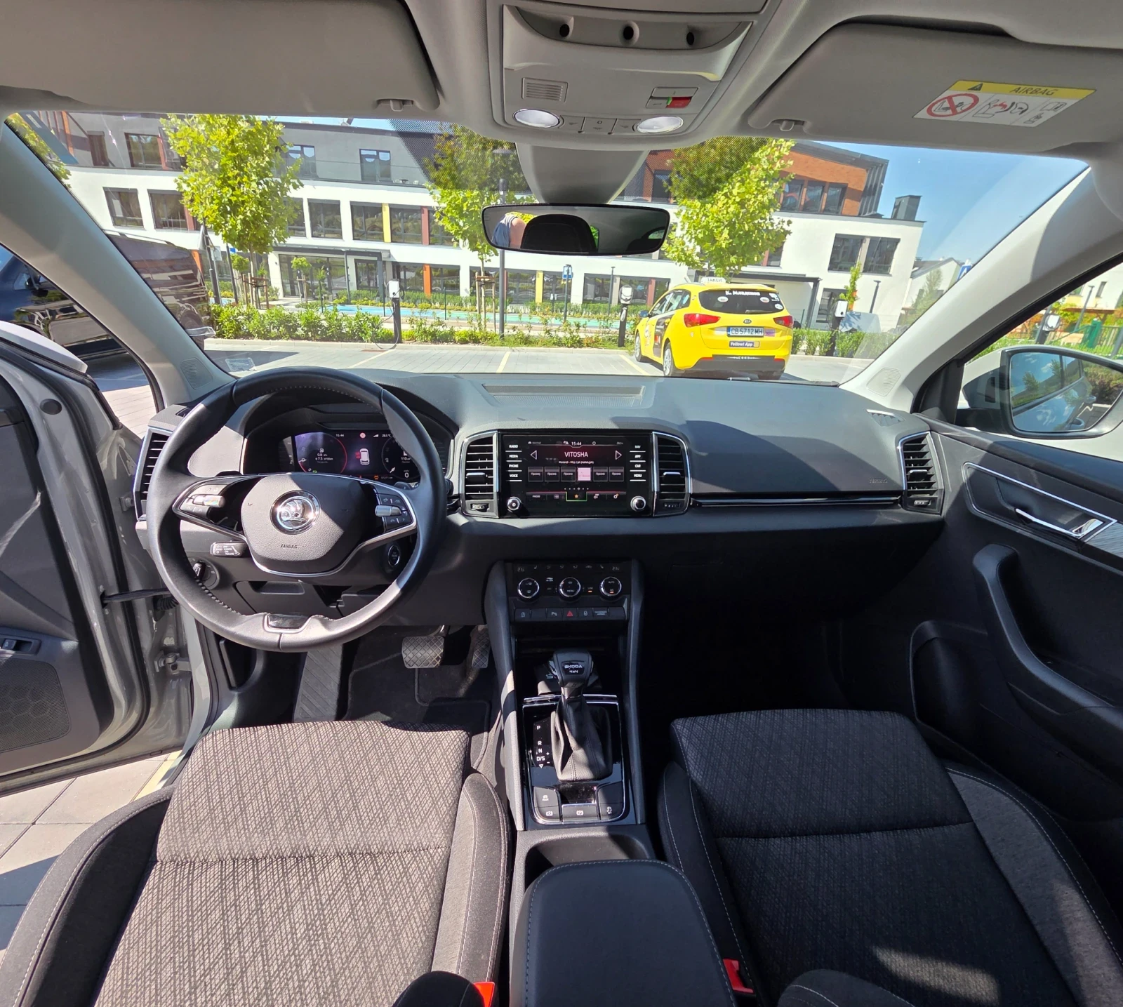 Skoda Karoq 2.0 td 4x4, снимка 10 - Автомобили и джипове - 55986754
