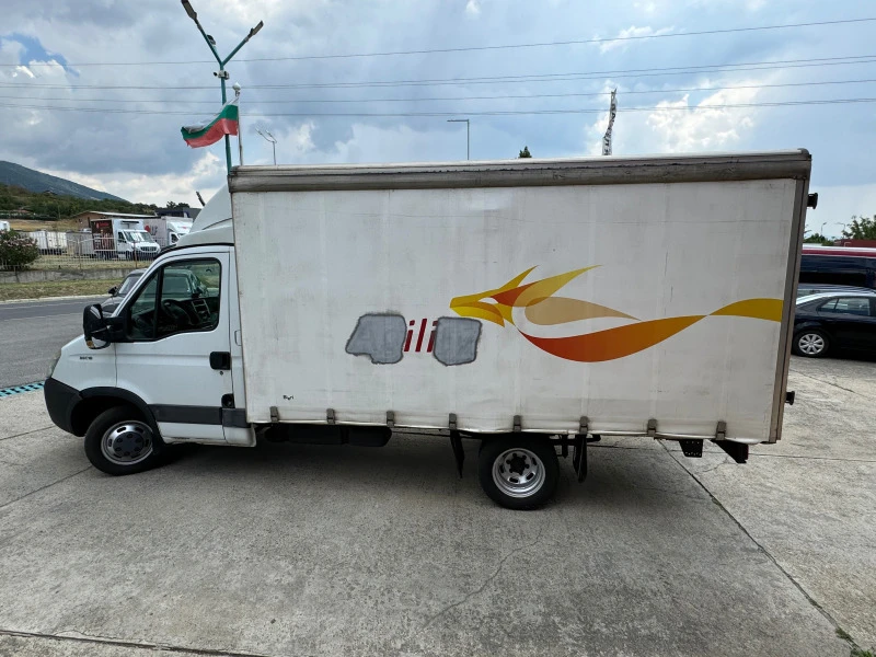 Iveco Daily 3.0HPI* 35c18* Климатик* Щора, снимка 8 - Бусове и автобуси - 46484299