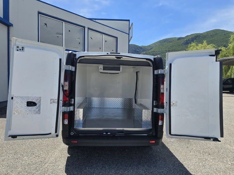 Renault Trafic L2H1 НОВ ХЛАДИЛЕН, снимка 11 - Бусове и автобуси - 52506183