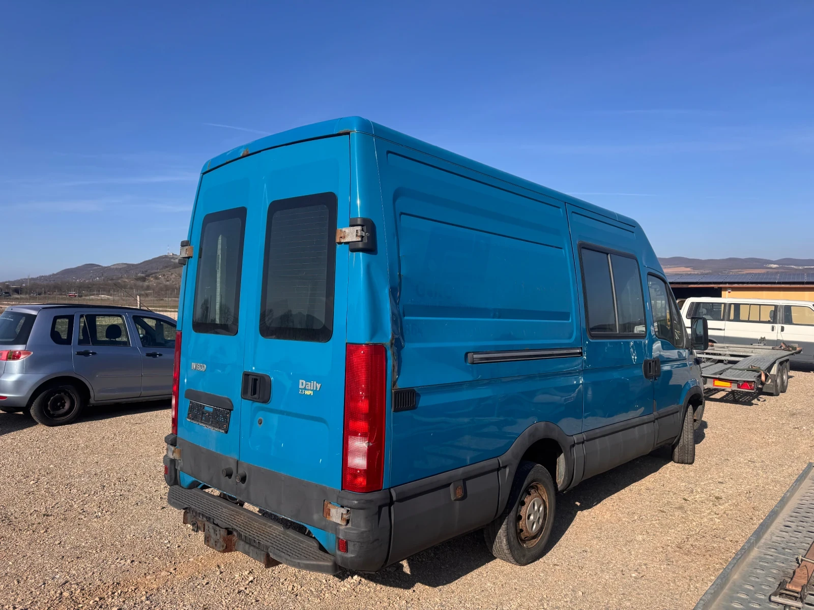 Iveco Daily 2.3 D - 120кс, снимка 3 - Бусове и автобуси - 53828145
