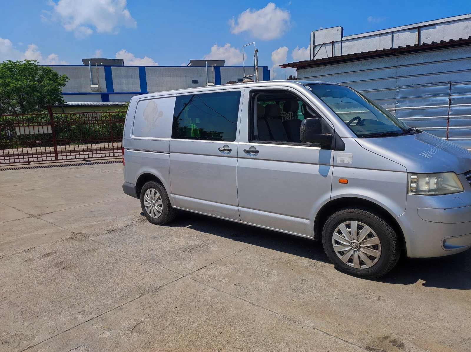 VW Transporter 2.5TDI 4motion , снимка 3 - Бусове и автобуси - 54798801