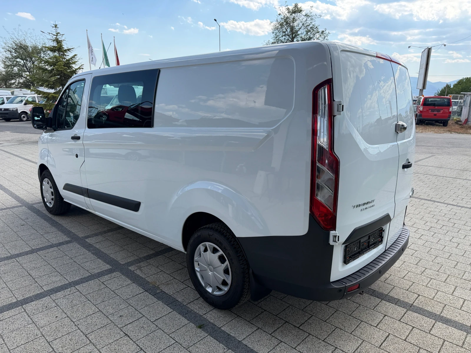 Ford Transit Custom 6 места 130кс, снимка 6 - Бусове и автобуси - 55727274