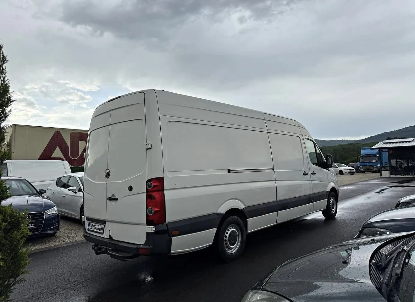 VW Crafter, снимка 4 - Бусове и автобуси - 56204394