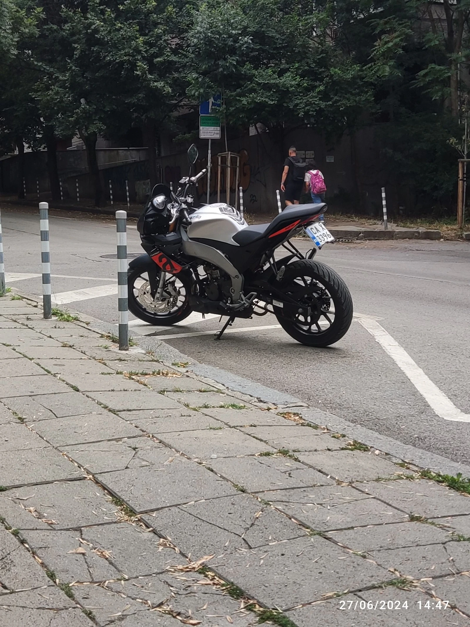 Aprilia Tuono 125, A1 - изображение 9