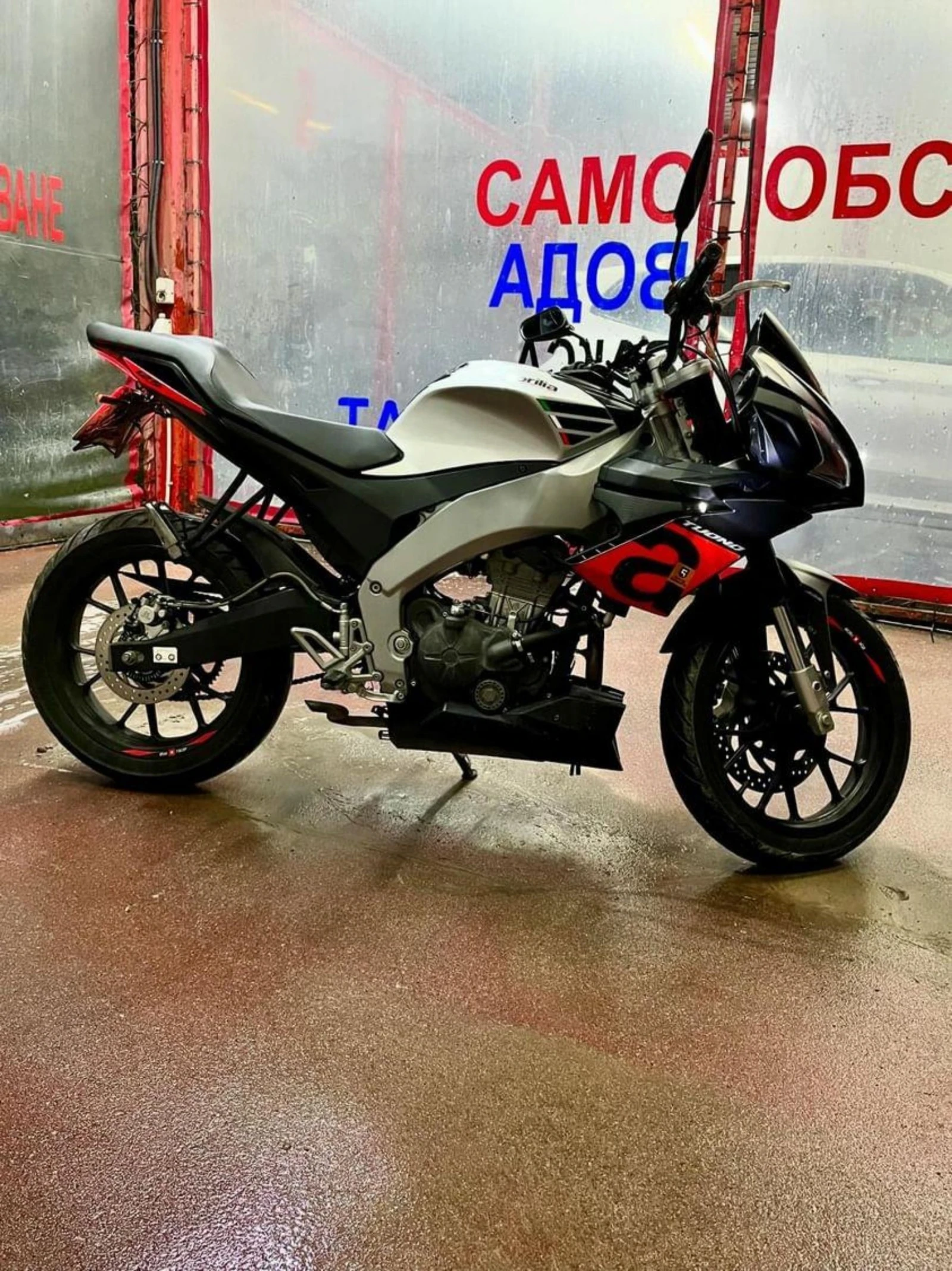 Aprilia Tuono 125, A1 - изображение 2