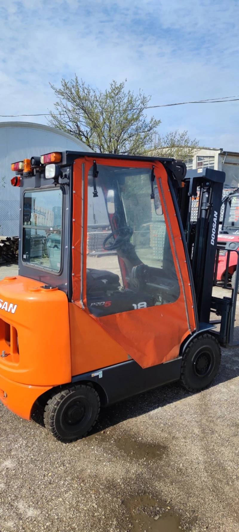 Мотокар DOOSAN Дизел, снимка 9 - Индустриална техника - 47893408