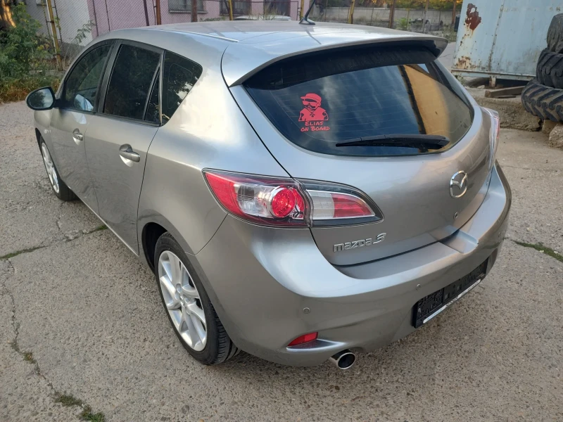 Mazda 3 1.6i, снимка 6 - Автомобили и джипове - 47341097