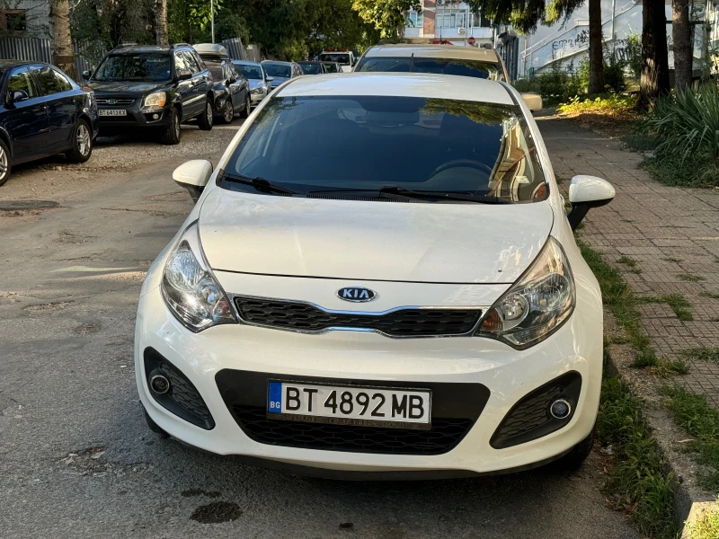 Kia Rio 1.2 с ГАЗ, снимка 10 - Автомобили и джипове - 47466312