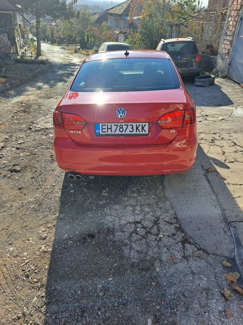 VW Jetta, снимка 4 - Автомобили и джипове - 48268687