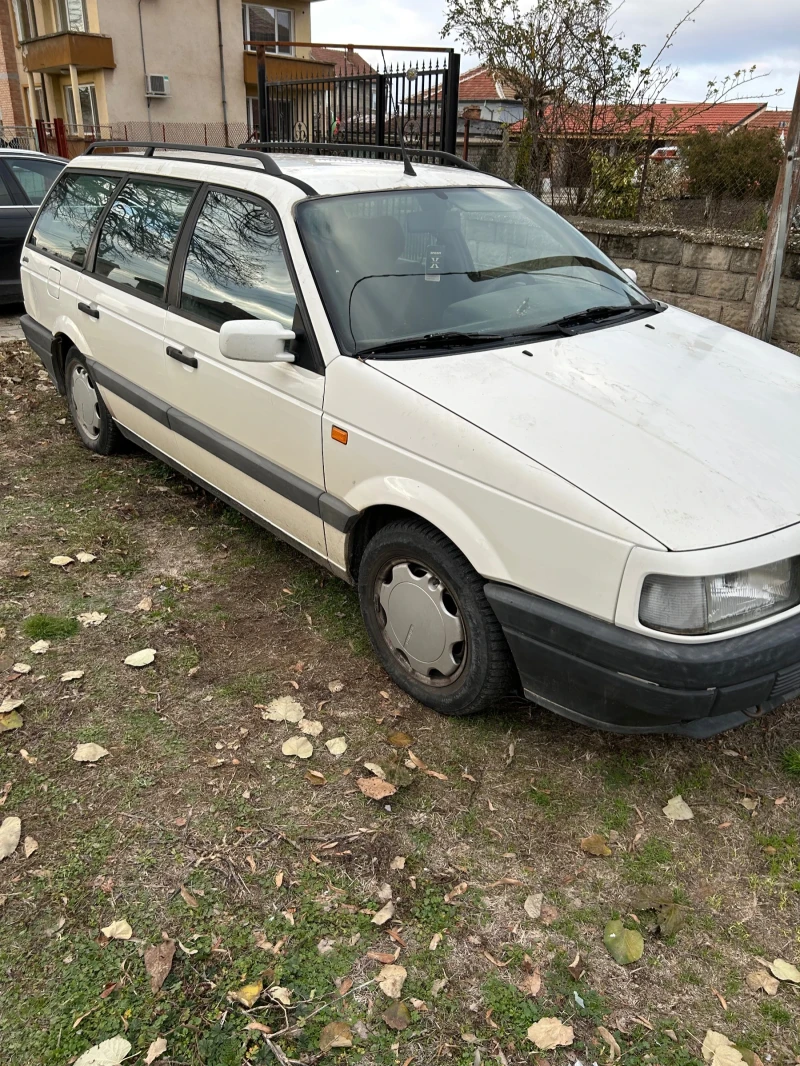 VW Passat, снимка 2 - Автомобили и джипове - 48336678