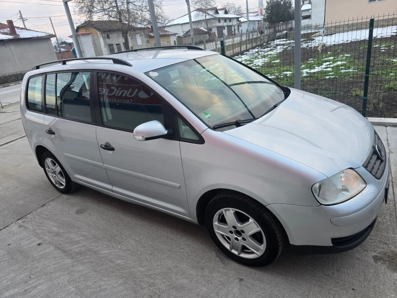 VW Touran 1.9TDI, снимка 4 - Автомобили и джипове - 48786901