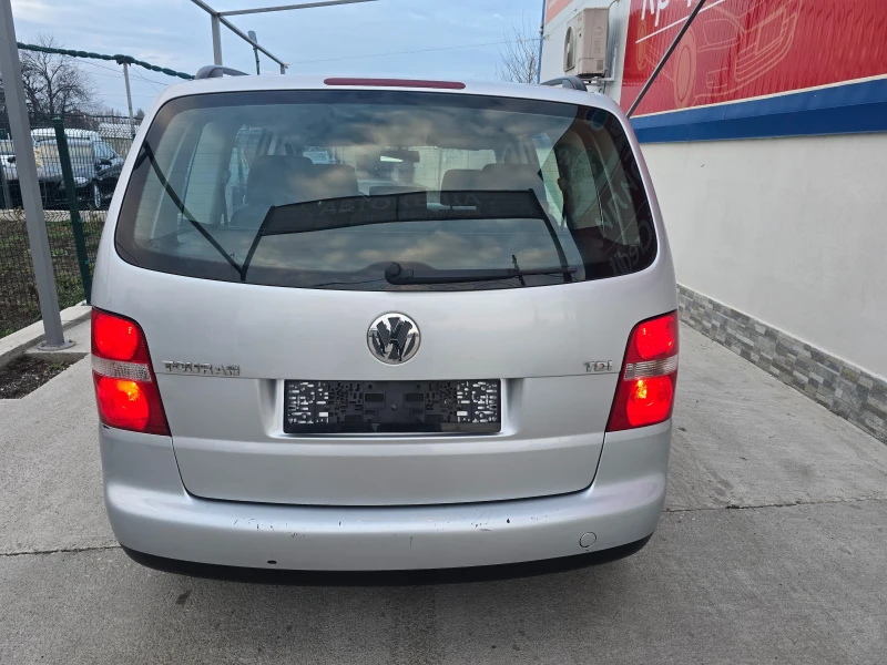 VW Touran 1.9TDI, снимка 6 - Автомобили и джипове - 48786901