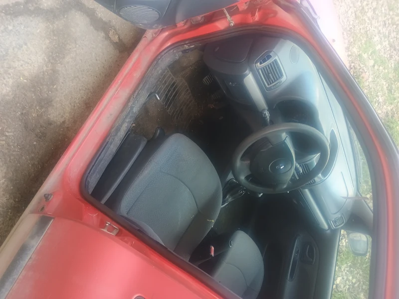 Renault Clio, снимка 6 - Автомобили и джипове - 49579195