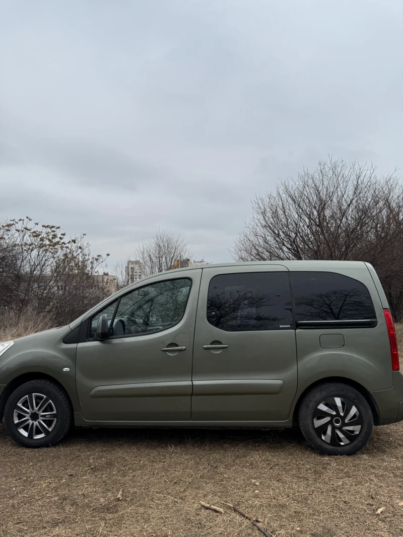 Citroen Berlingo 1.6 HDI, снимка 5 - Автомобили и джипове - 49136376