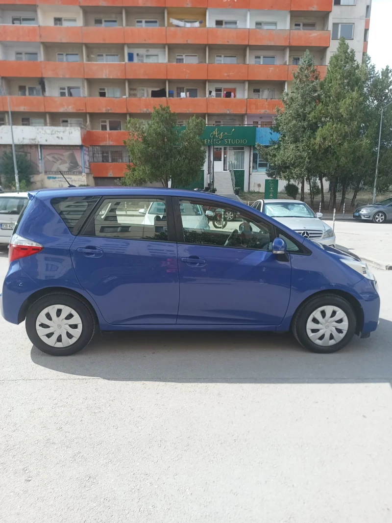 Toyota Verso S, снимка 8 - Автомобили и джипове - 52468722