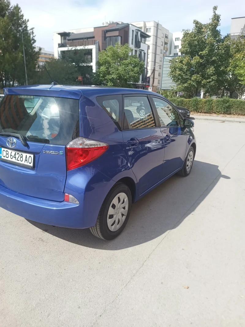 Toyota Verso S, снимка 7 - Автомобили и джипове - 52468722