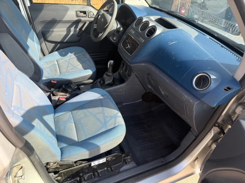 Ford Connect 1.8tdci Товарен, снимка 8 - Автомобили и джипове - 52079423