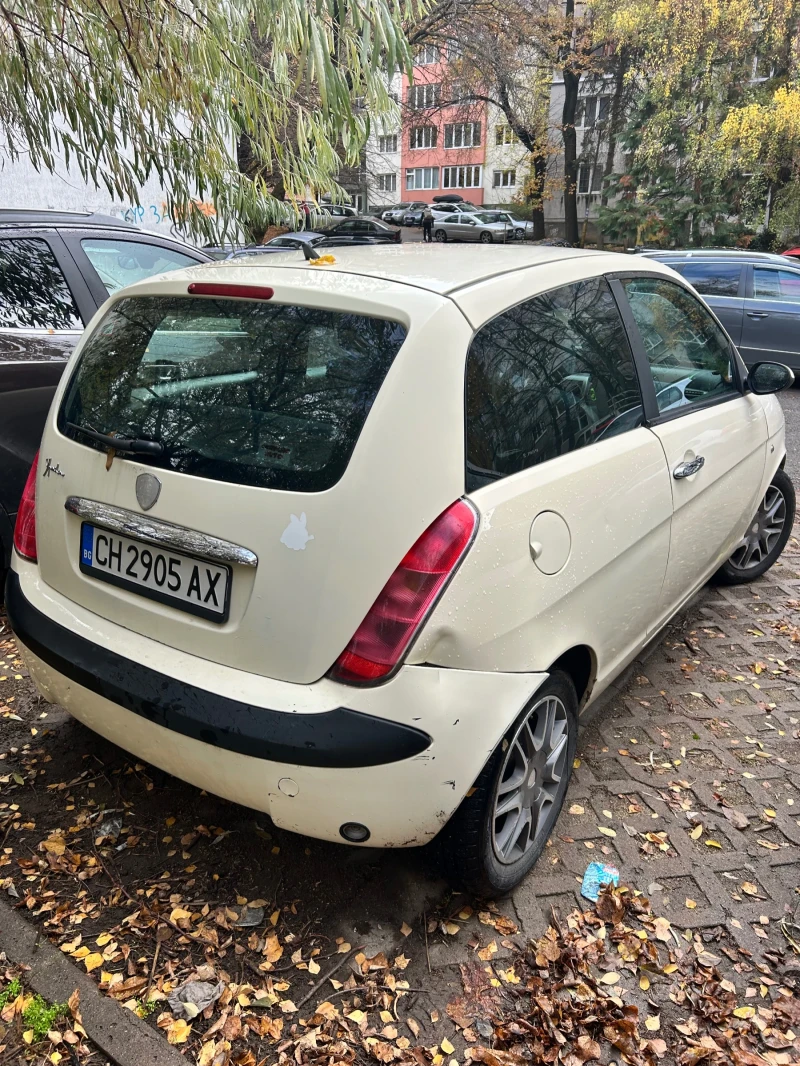 Lancia Ypsilon, снимка 3 - Автомобили и джипове - 52739009