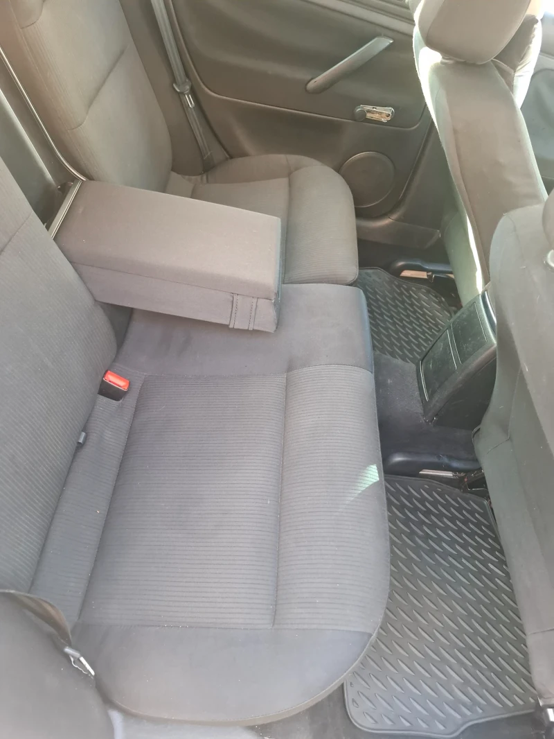 VW Passat 1.9, снимка 14 - Автомобили и джипове - 52921697