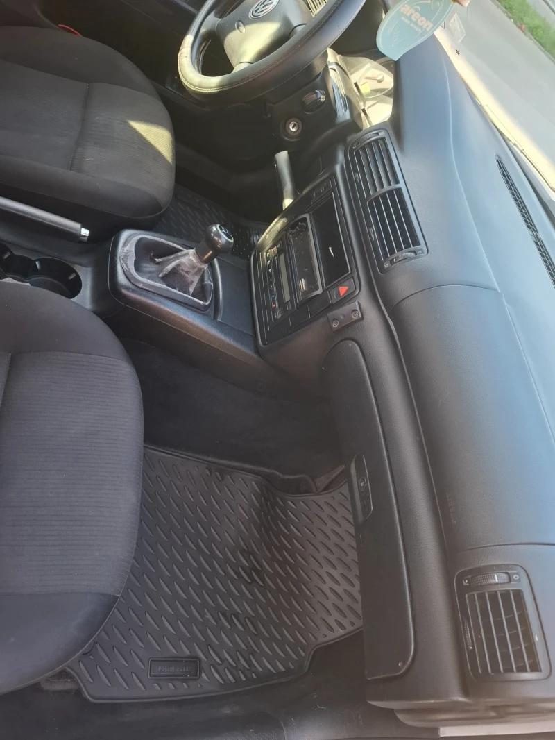 VW Passat 1.9, снимка 15 - Автомобили и джипове - 52921697