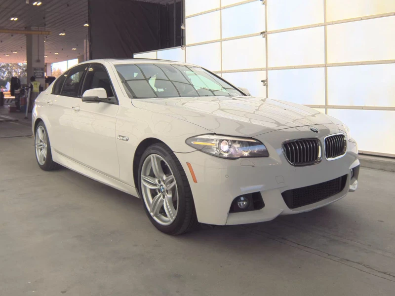 BMW 535 2016 BMW 5 Series Sedan 535i xDrive M SPORT LINE, снимка 3 - Автомобили и джипове - 53018771