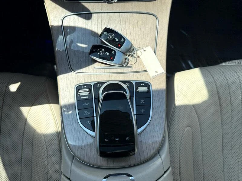 Mercedes-Benz CLS 450 4matic* Burmester* Digital* 360* ПАНО - изображение 10