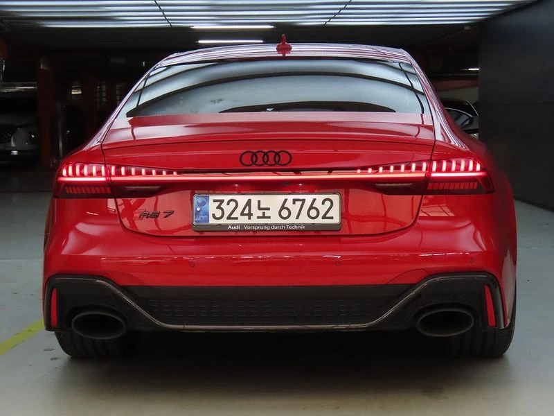 Audi Rs7 4.0 DJP Automatic, снимка 3 - Автомобили и джипове - 55780935