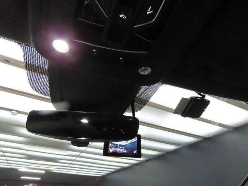 Audi Rs7 4.0 DJP Automatic, снимка 12 - Автомобили и джипове - 55780935