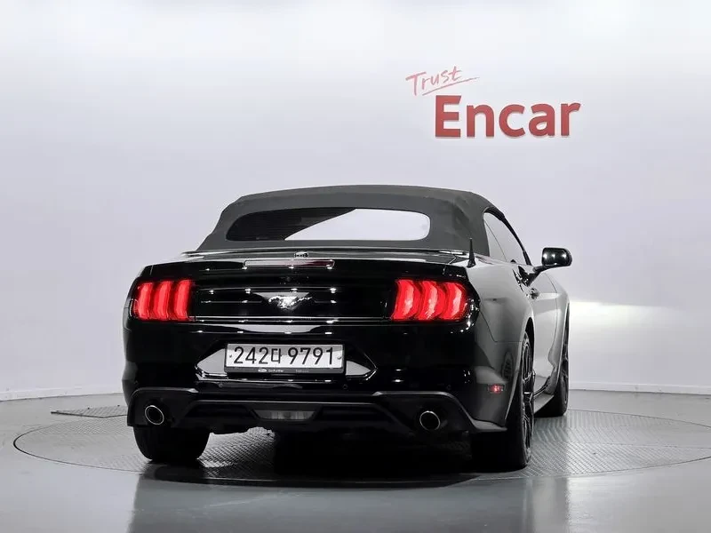 Ford Mustang 2.3 - САМО 30% АВАНС, снимка 4 - Автомобили и джипове - 56293281
