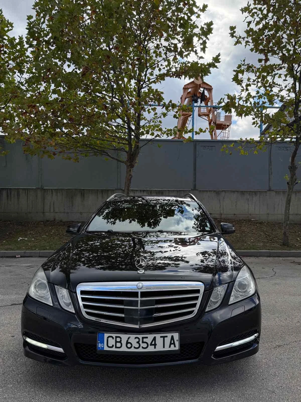 Mercedes-Benz E 350, снимка 1