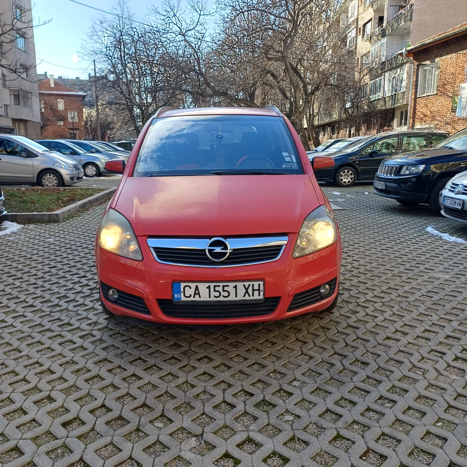 Opel Zafira Метан. 7 места, снимка 1