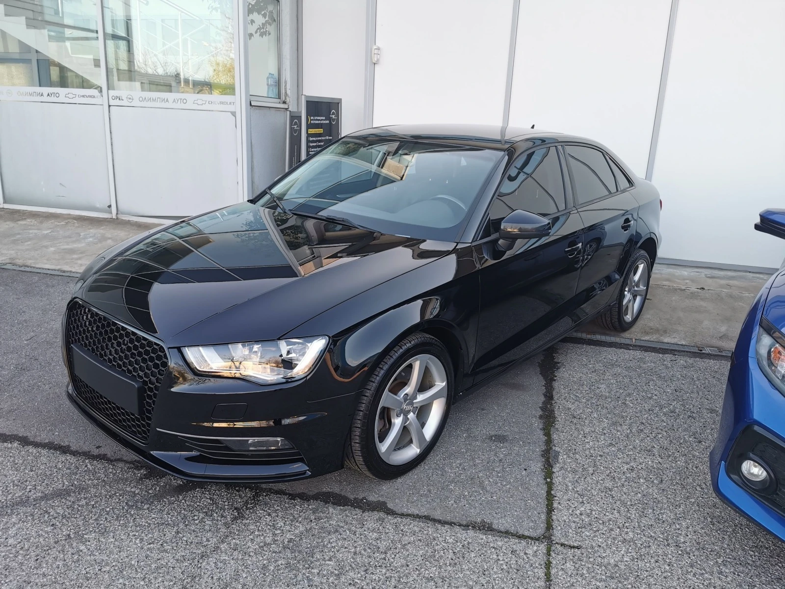 Audi A3 1.8TFSI Avtomat - изображение 3