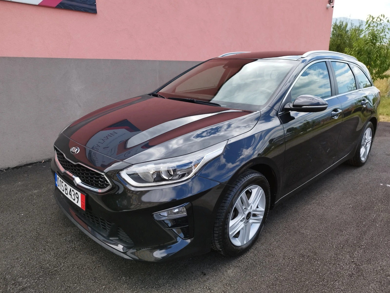 Kia Ceed 1.6 CRDI , 6 скорости, 85000 KM. - [1] 