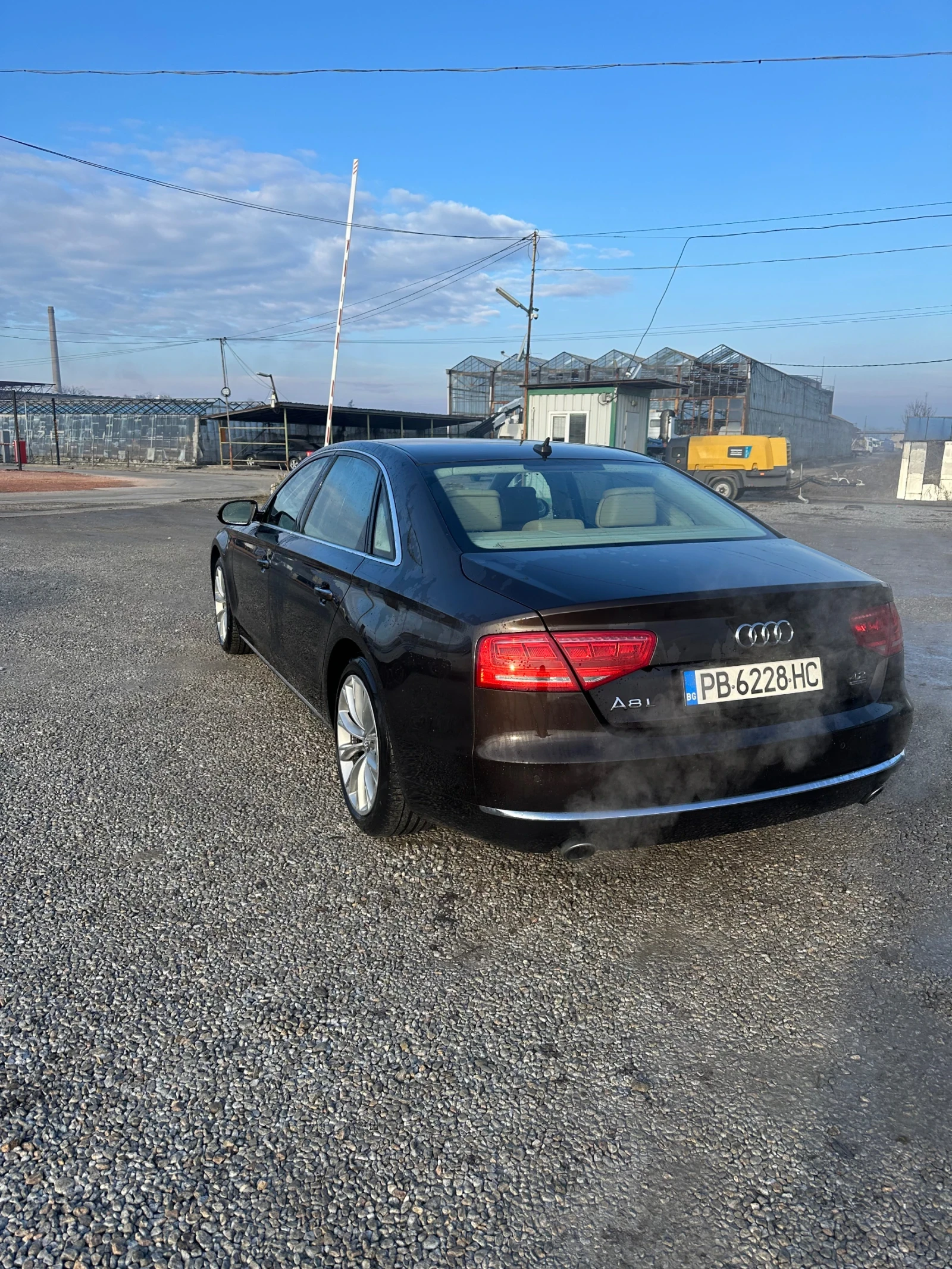 Audi A8 4.2tfsi - изображение 3
