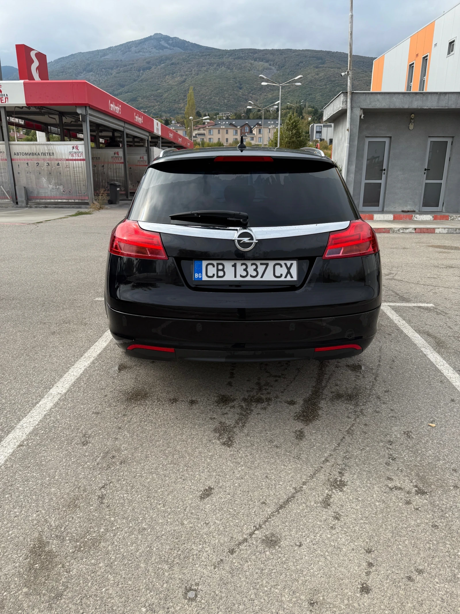 Opel Insignia Sports tourer sw - изображение 4