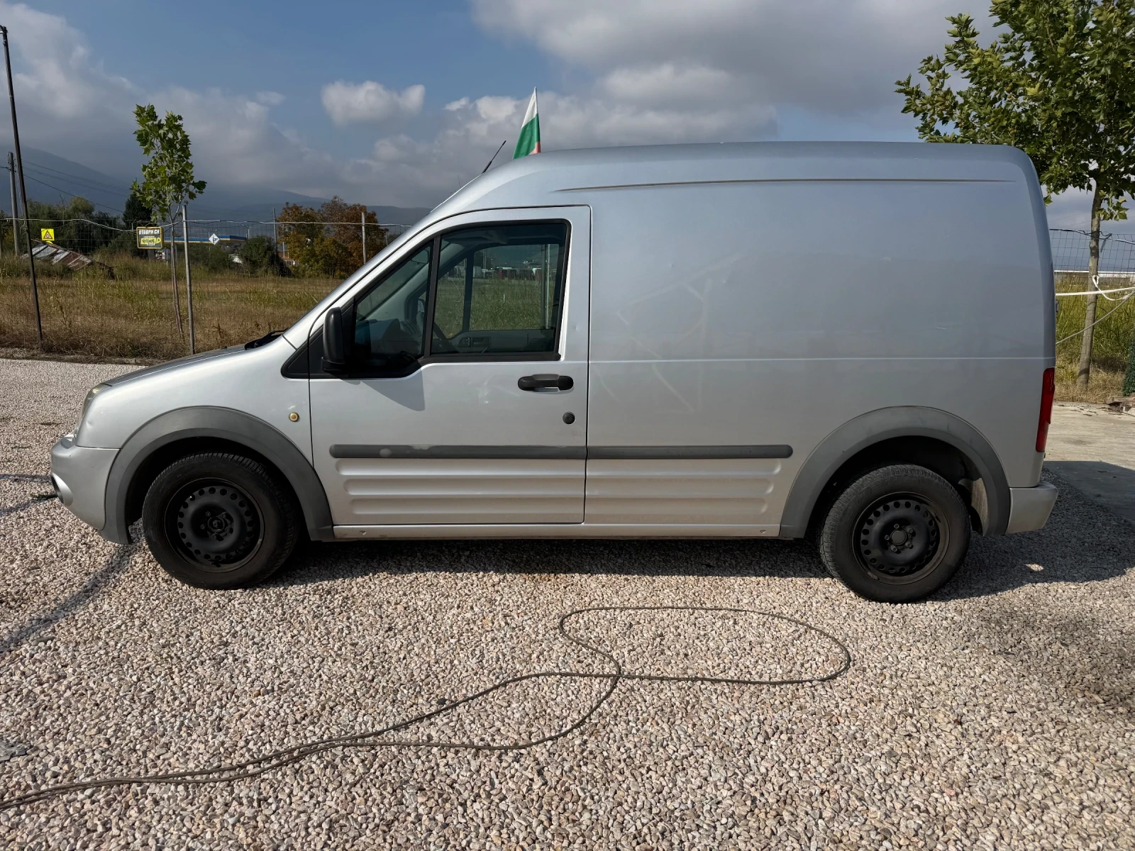 Ford Connect 1.8tdci Товарен - изображение 4
