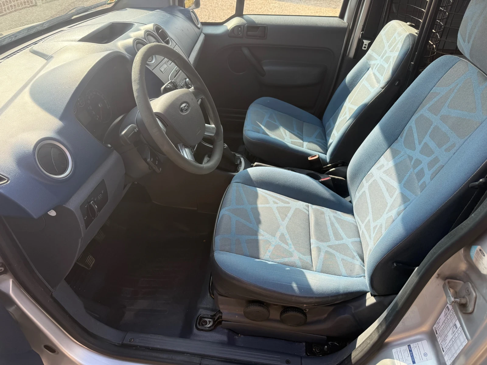 Ford Connect 1.8tdci Товарен - изображение 7