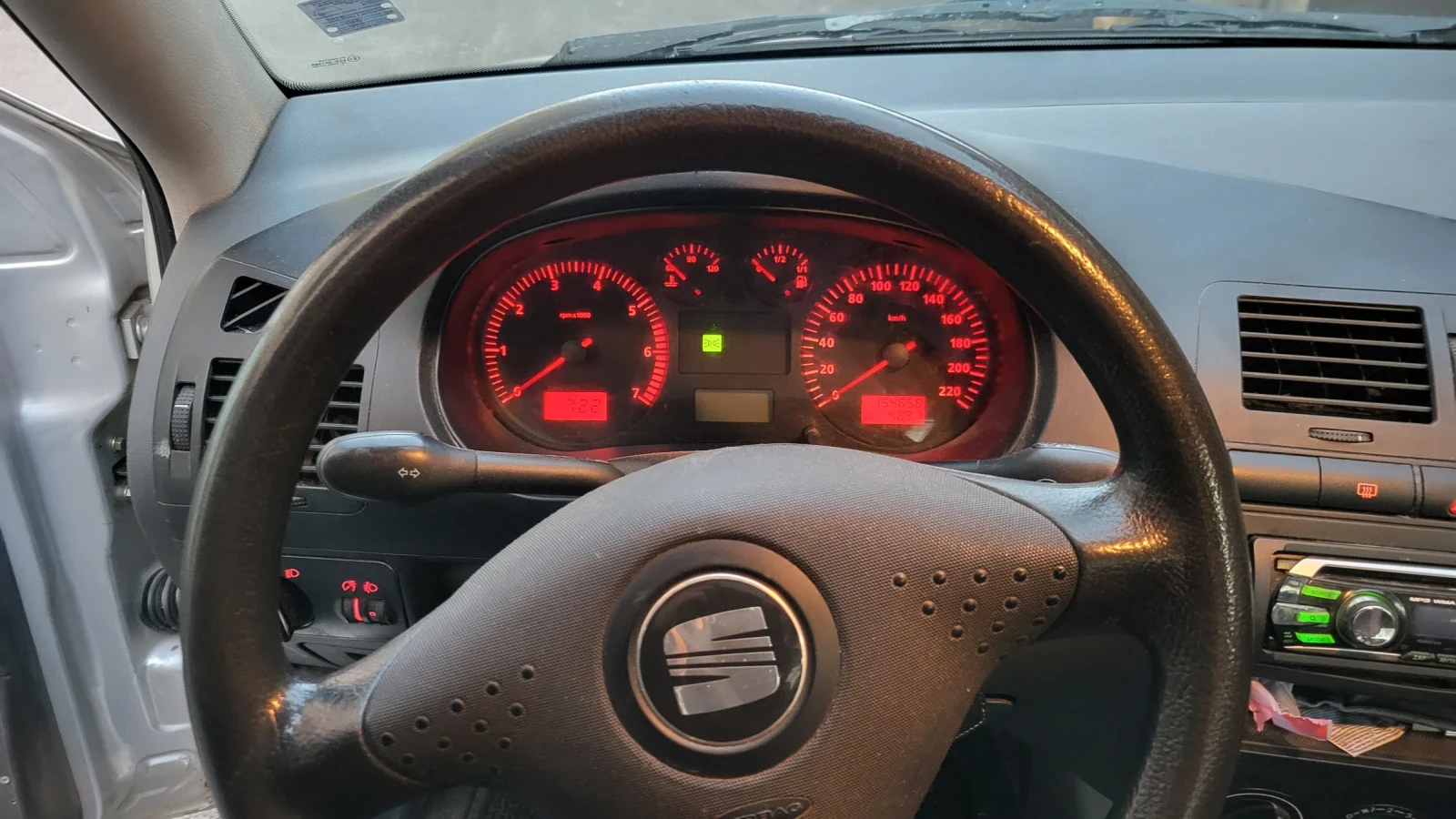 Seat Ibiza 1.4i - изображение 6