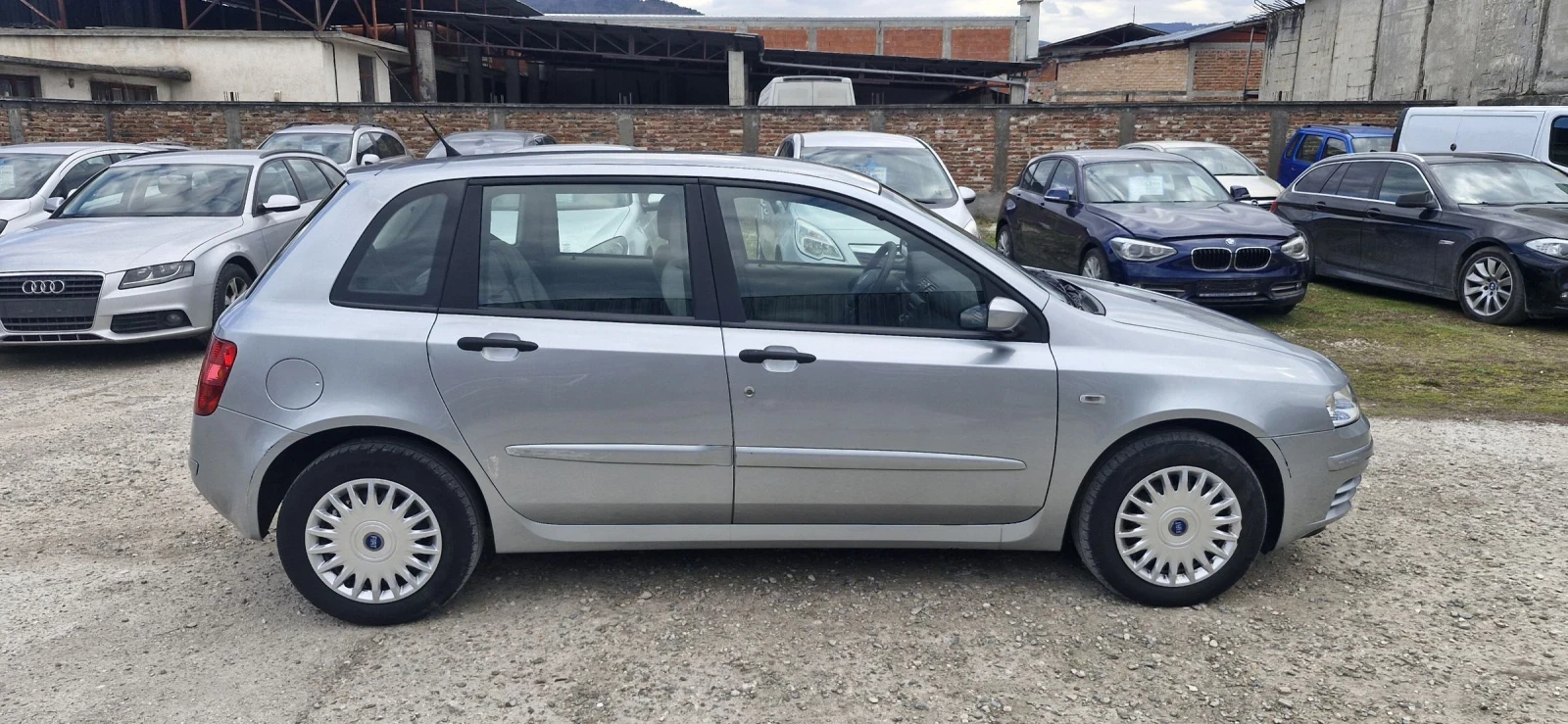 Fiat Stilo 1.9jtd 115hp 99000km!!!, снимка 7 - Автомобили и джипове - 53976665