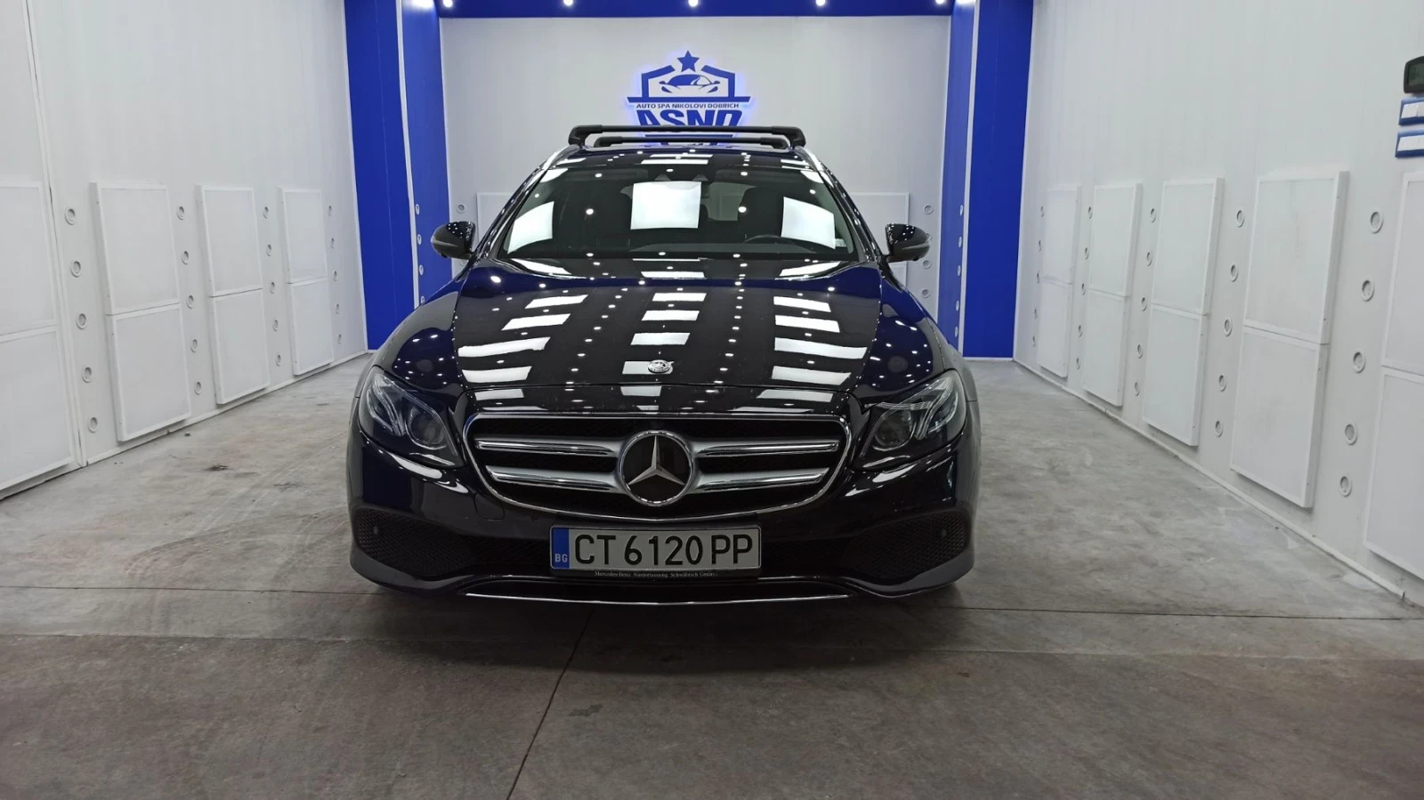 Mercedes-Benz E 350 4MATIC* CAM 360* DIST* BURMESTER* AMBIENT* GERMANY, снимка 2 - Автомобили и джипове - 56047836