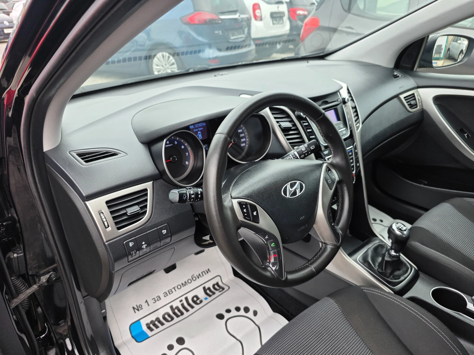 Hyundai I30 1.4i-100к.с TOP!!!, снимка 14 - Автомобили и джипове - 54219271