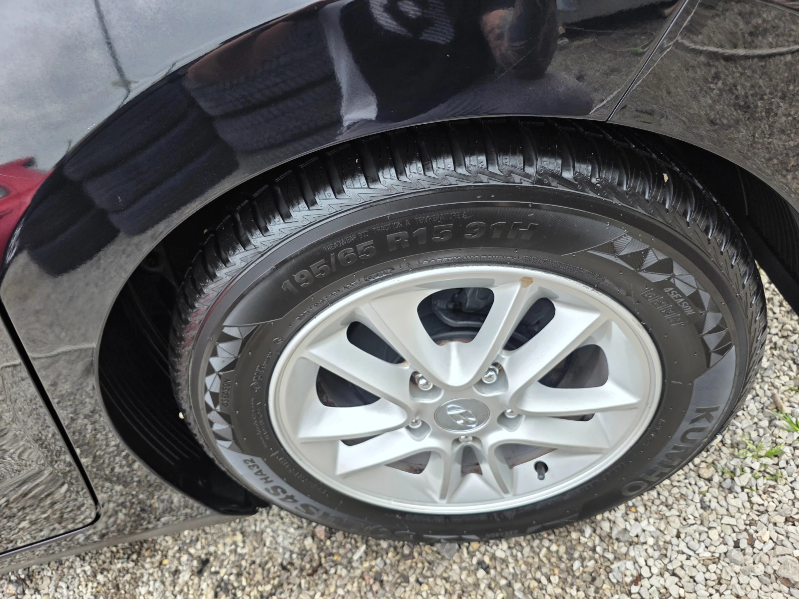 Hyundai I30 1.4i-100к.с TOP!!!, снимка 17 - Автомобили и джипове - 54219271