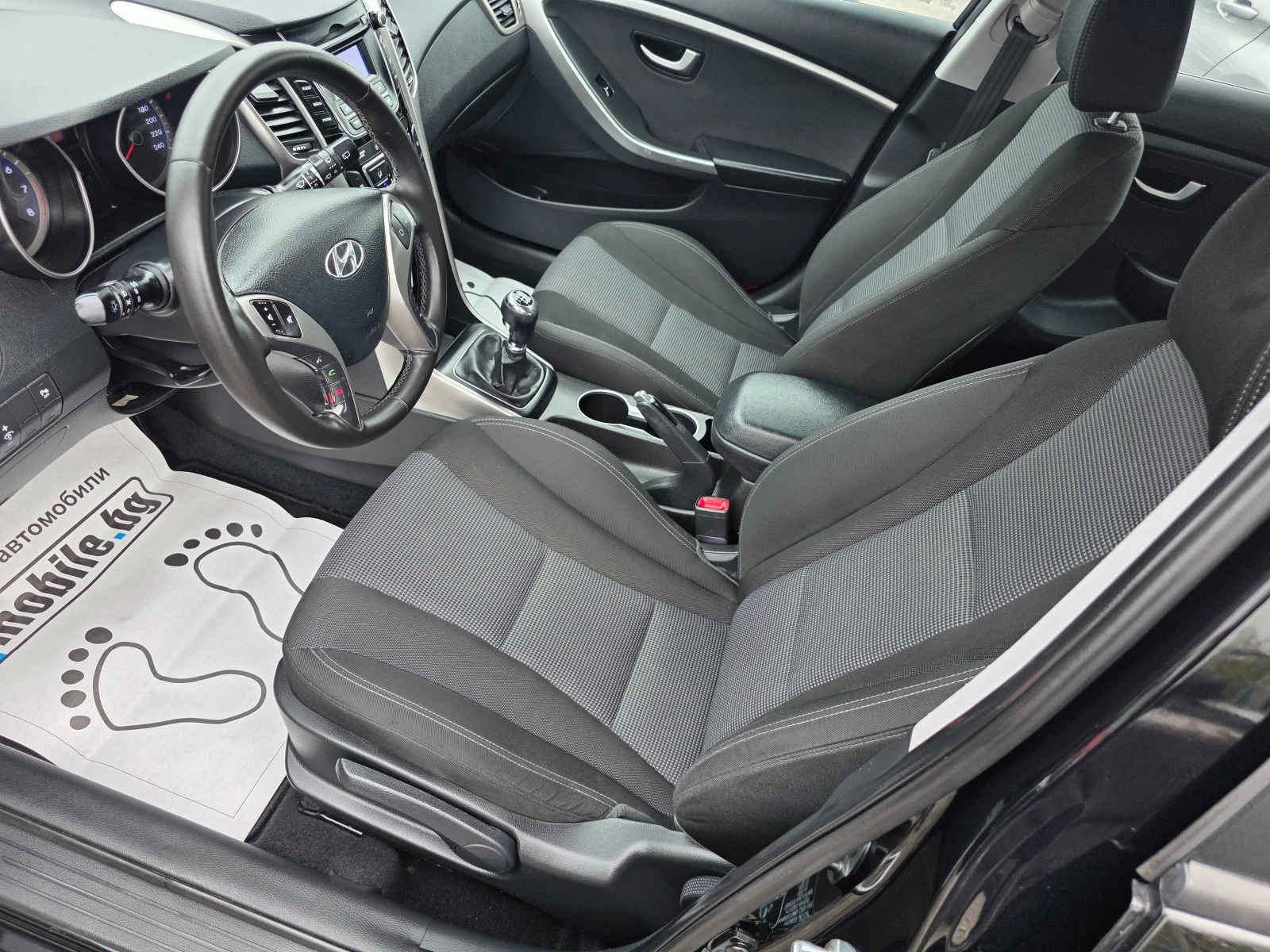 Hyundai I30 1.4i-100к.с TOP!!!, снимка 15 - Автомобили и джипове - 54219271