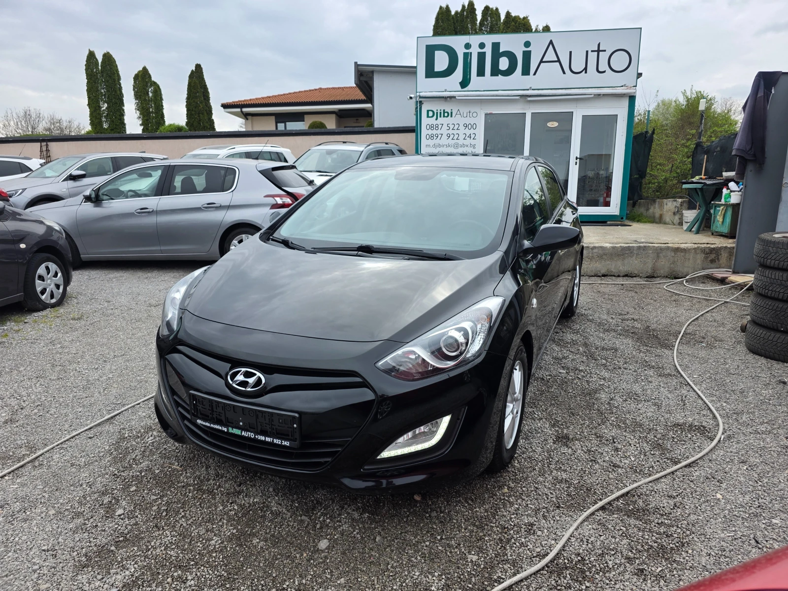 Hyundai I30 1.4i-100к.с TOP!!!, снимка 2 - Автомобили и джипове - 54219271