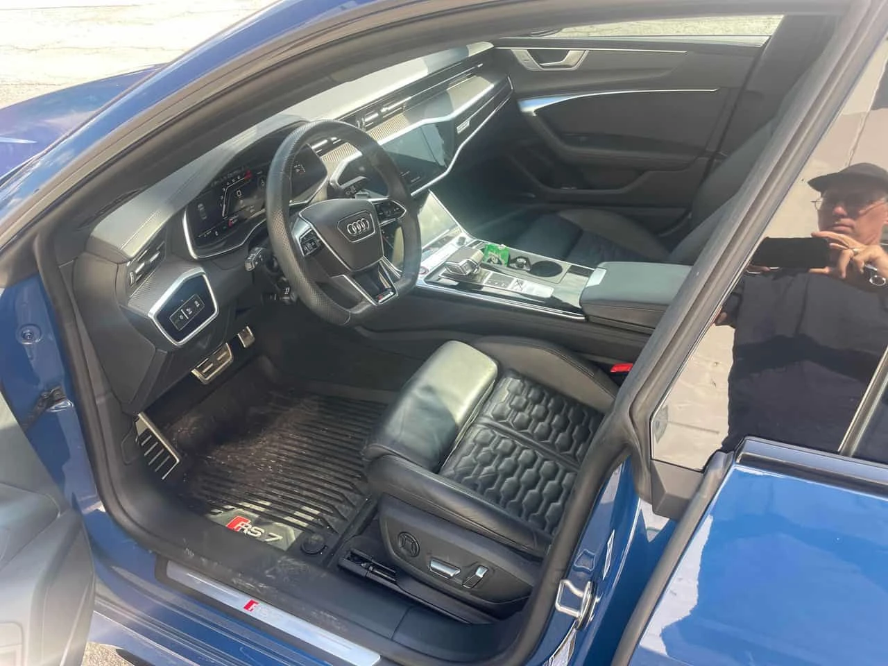 Audi Rs7 4.0 TFSI quattro /360/DIS/B&O/��������� | Mobile.bg � ����������� 5