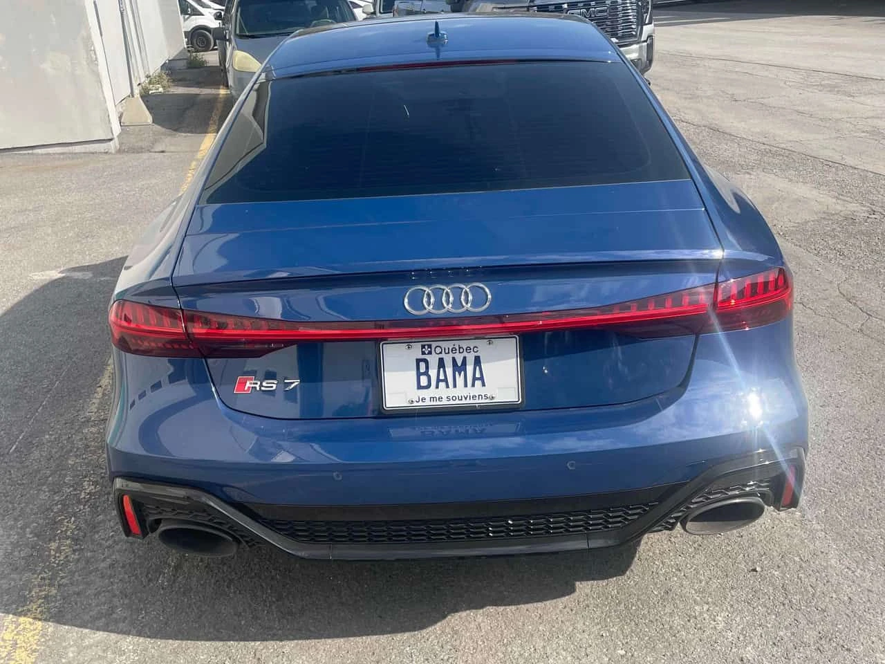 Audi Rs7 4.0 TFSI quattro /360/DIS/B&O/��������� | Mobile.bg � ����������� 4
