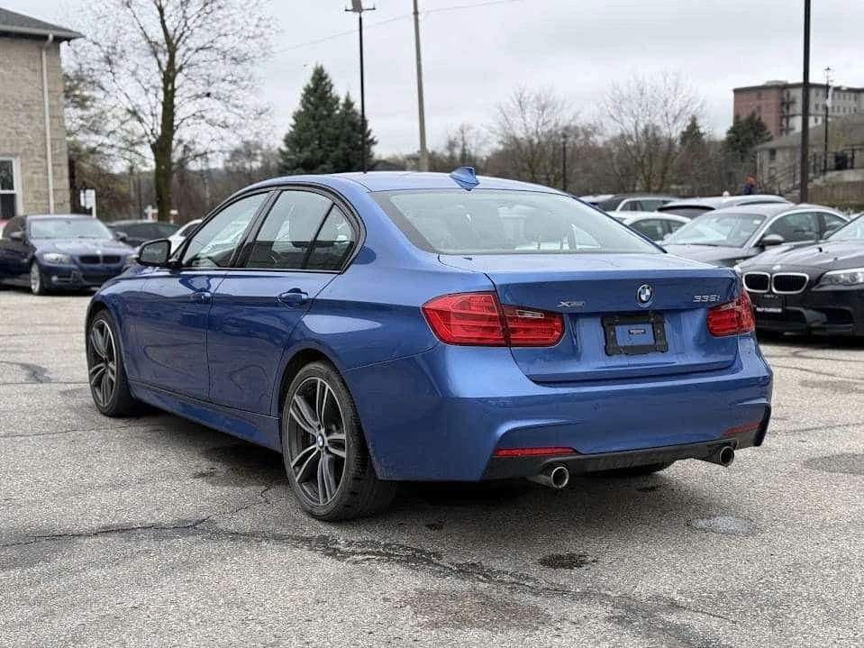 BMW 335 М Пакет/xDrive/CARFAX/Шибедах/Подгрев/Памет/Харма , снимка 5 - Автомобили и джипове - 54465662