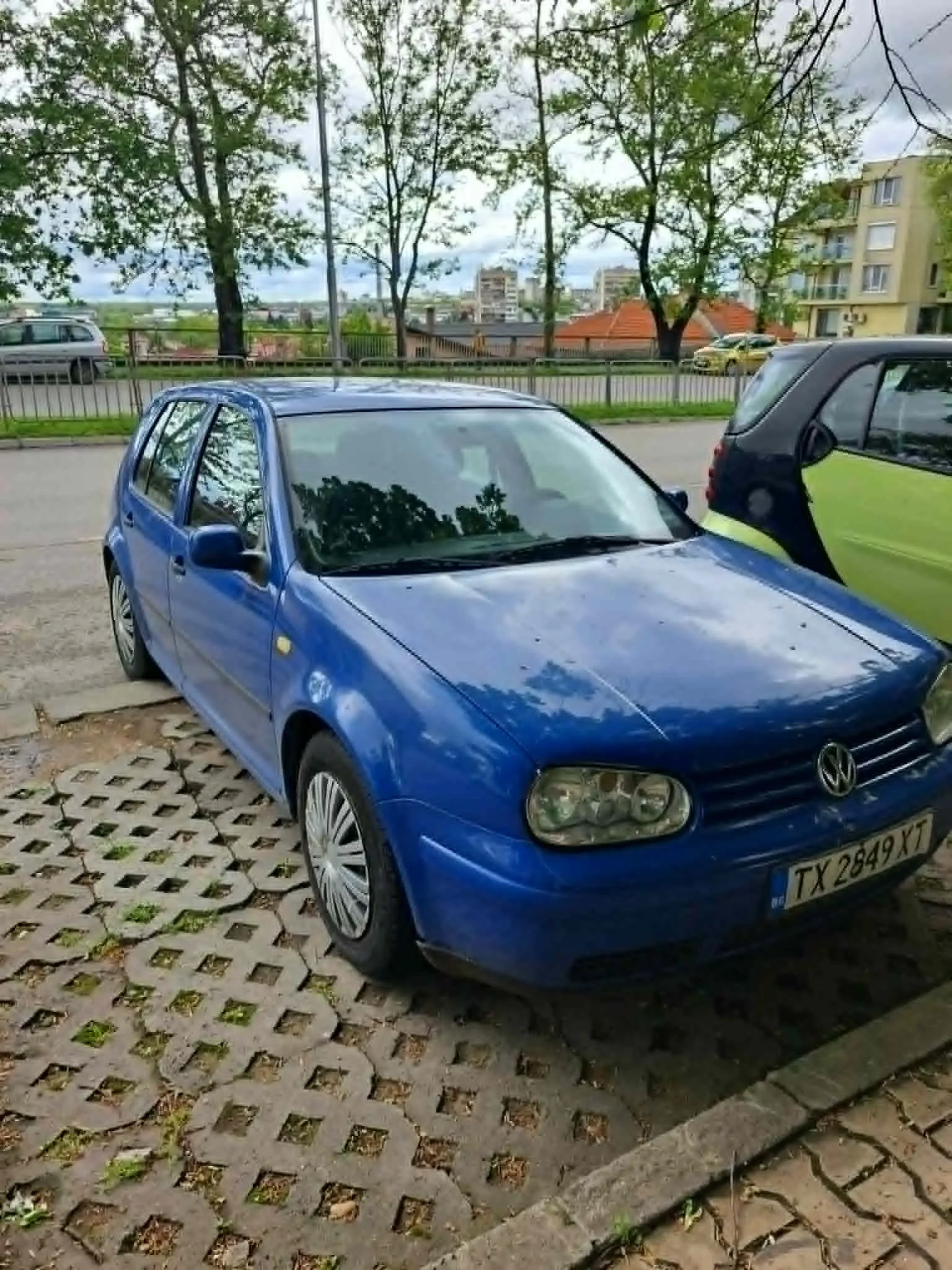 VW Golf